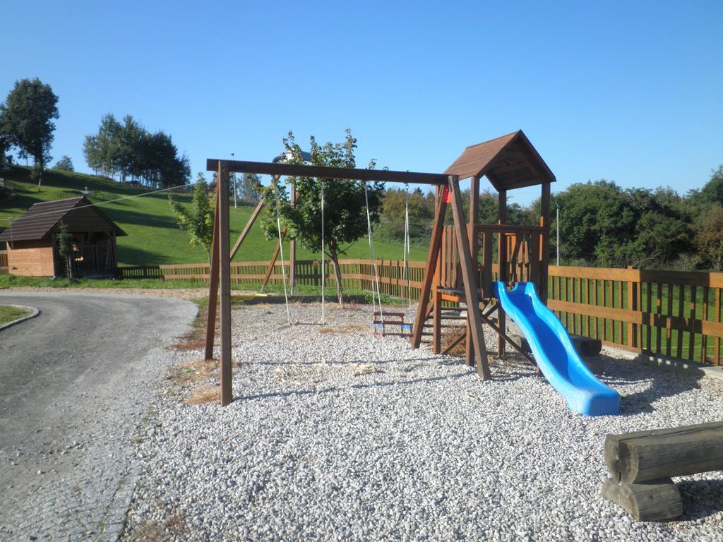 Sport-Hotel Sibenicni Vrch Mnichovice Экстерьер фото